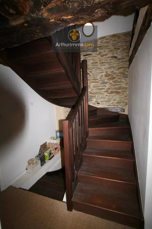 Maison - 134 m² - 7 pièces