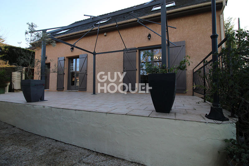 Maison - 127 m² - 6 pièces