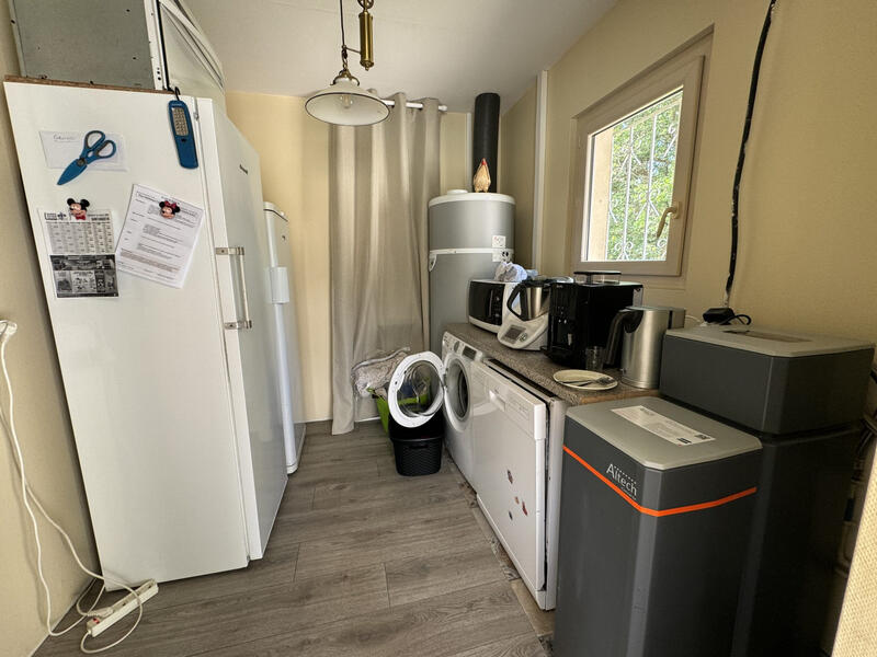 Maison traditionnelle - 240 m² - 8 pièces