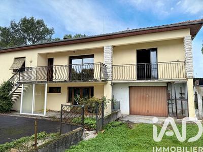 Maison - 118 m² - 7 pièces