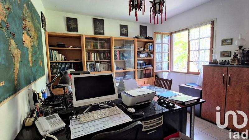 Maison - 246 m² - 10 pièces