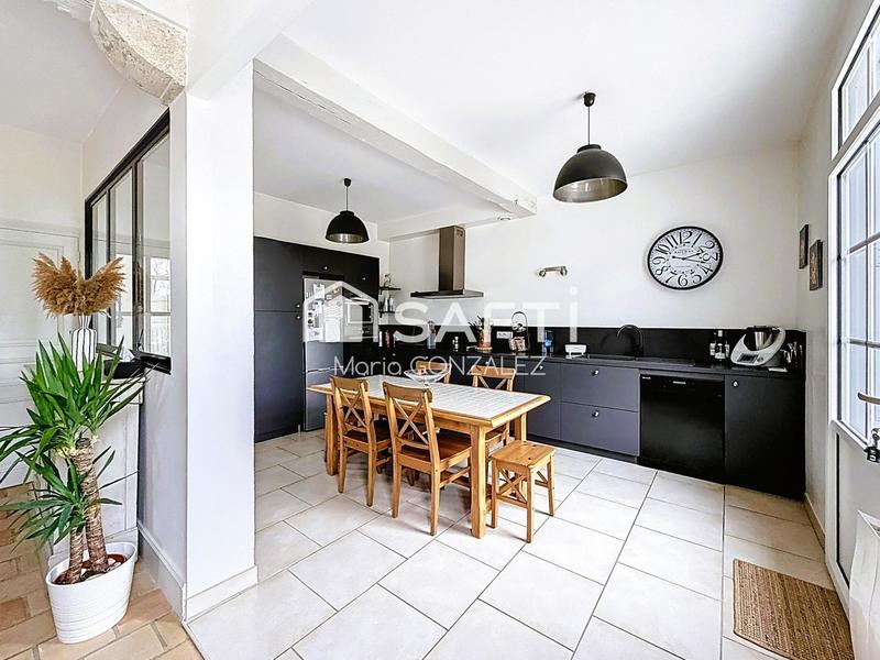 Maison de maîtres - 165 m² - 7 pièces