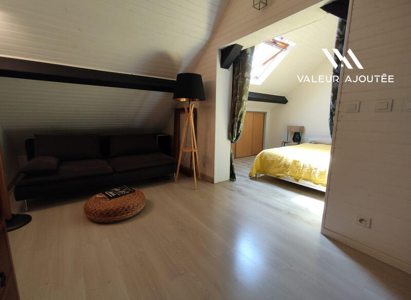 Maison - 142 m² - 3 pièces