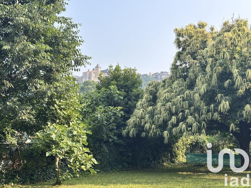 Appartement - 130 m² - 5 pièces