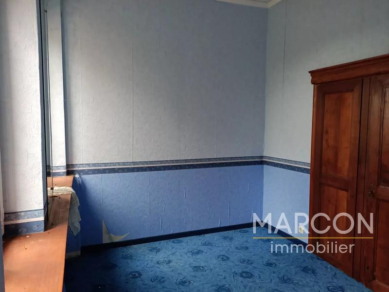 Maison - 417 m² - 14 pièces