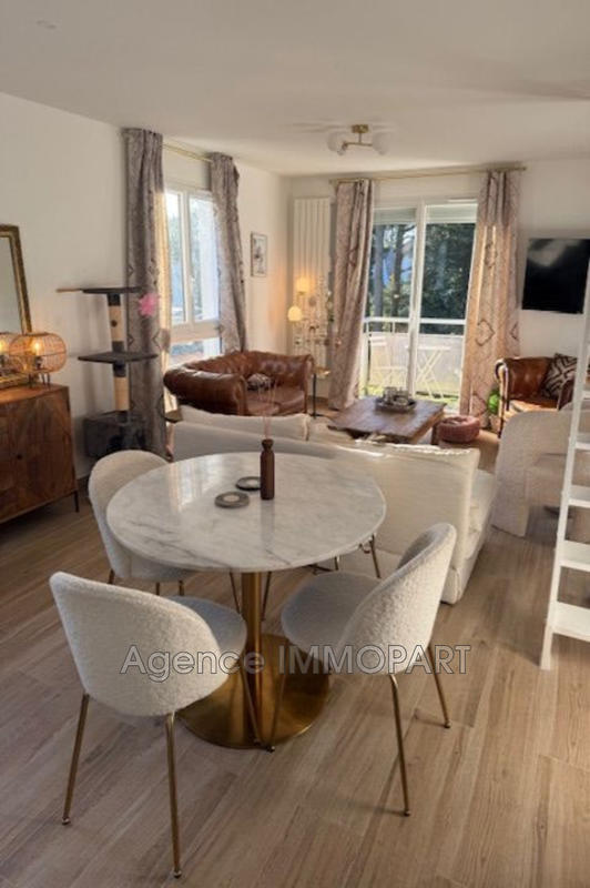 Duplex - 99 m² - 4 pièces