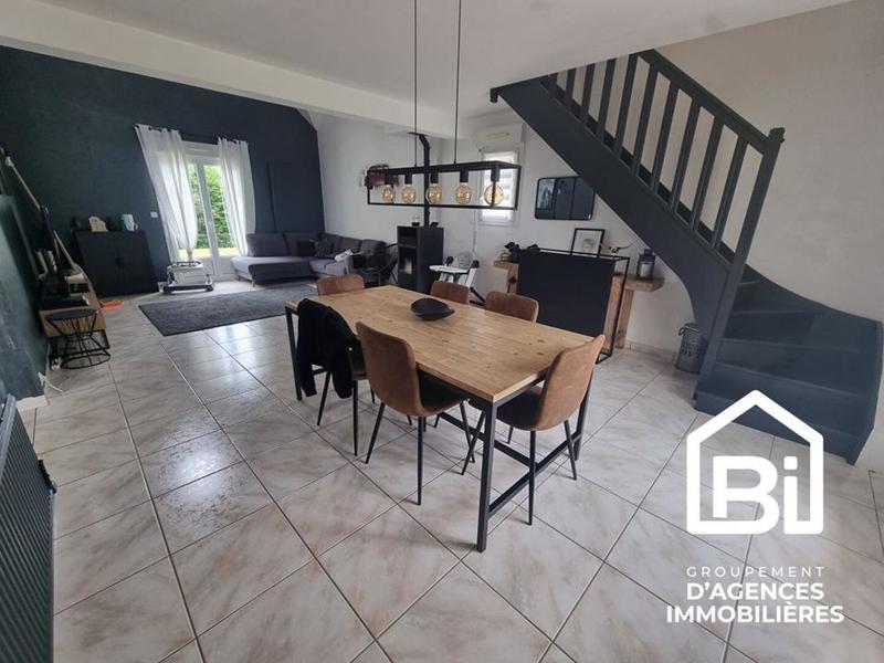 Maison - 135 m² - 6 pièces
