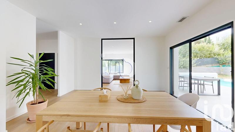 Maison - 158 m² - 4 pièces