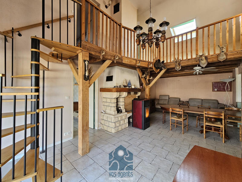 Maison - 176 m² - 6 pièces