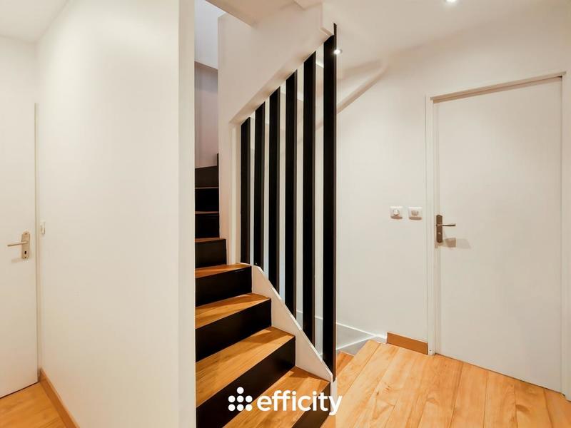 Maison - 115 m² - 7 pièces