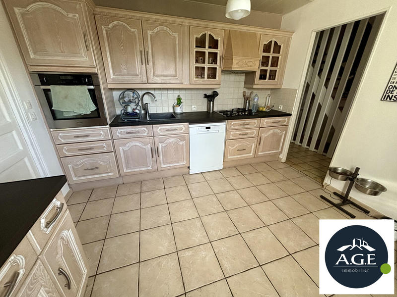 Maison - 106 m² - 5 pièces