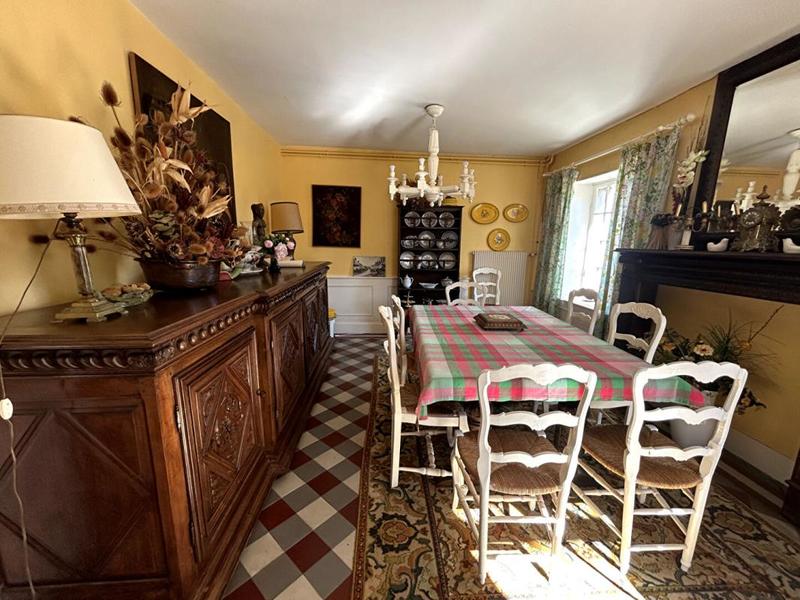 Maison - 110 m² - 7 pièces