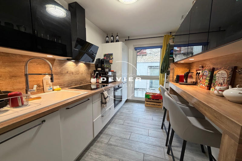 Appartement - 49 m² - 2 pièces