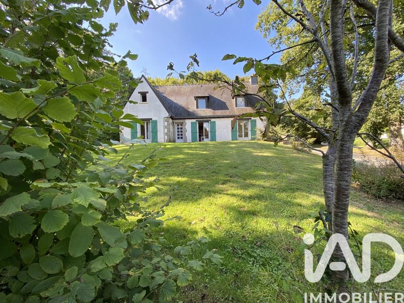 Maison - 139 m² - 7 pièces