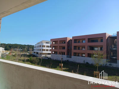 Appartement - 85 m² - 4 pièces