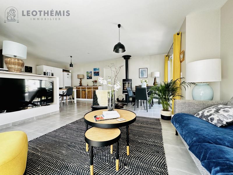 Maison contemporaine - 99 m² - 5 pièces