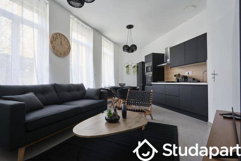 Chambre - 13 m² - 1 pièce