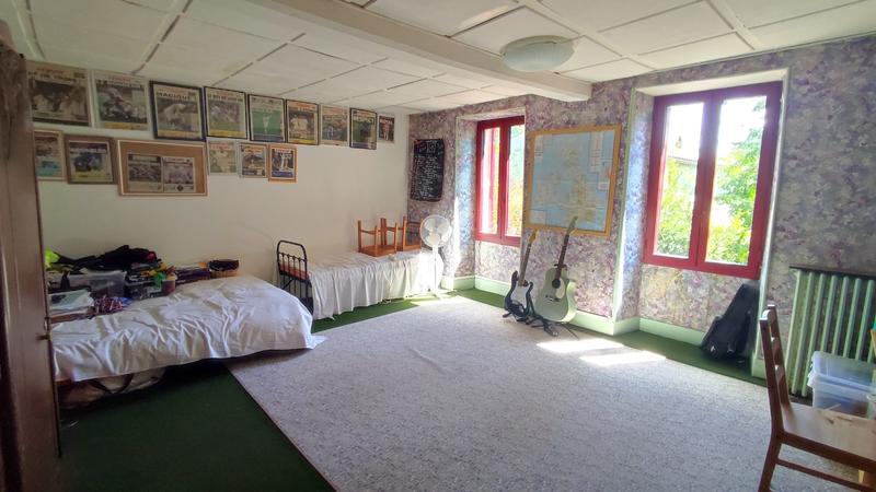 Maison ancienne - 197 m² - 8 pièces