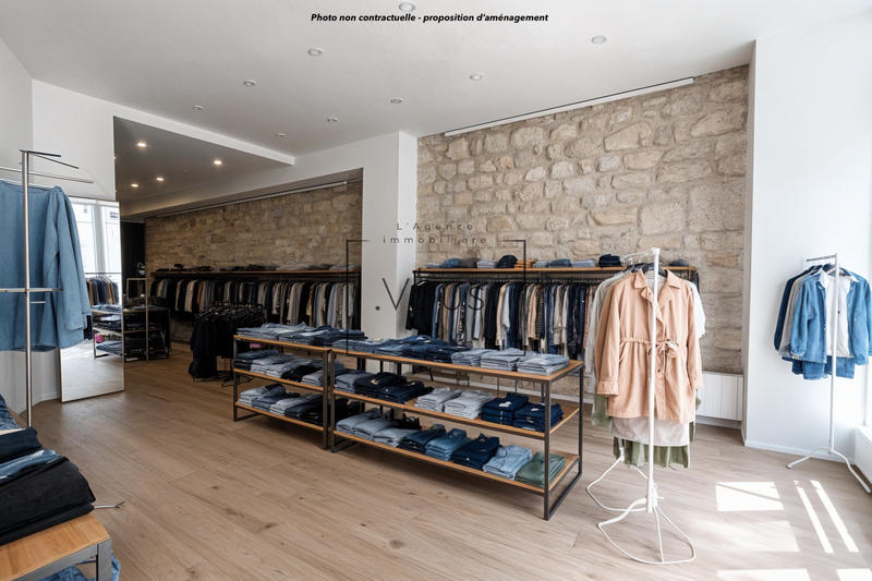 Local commercial - 79 m² - 3 pièces