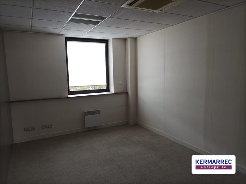 Bureau - 442 m²