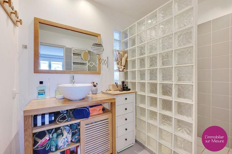 Villa - 300 m² - 7 pièces