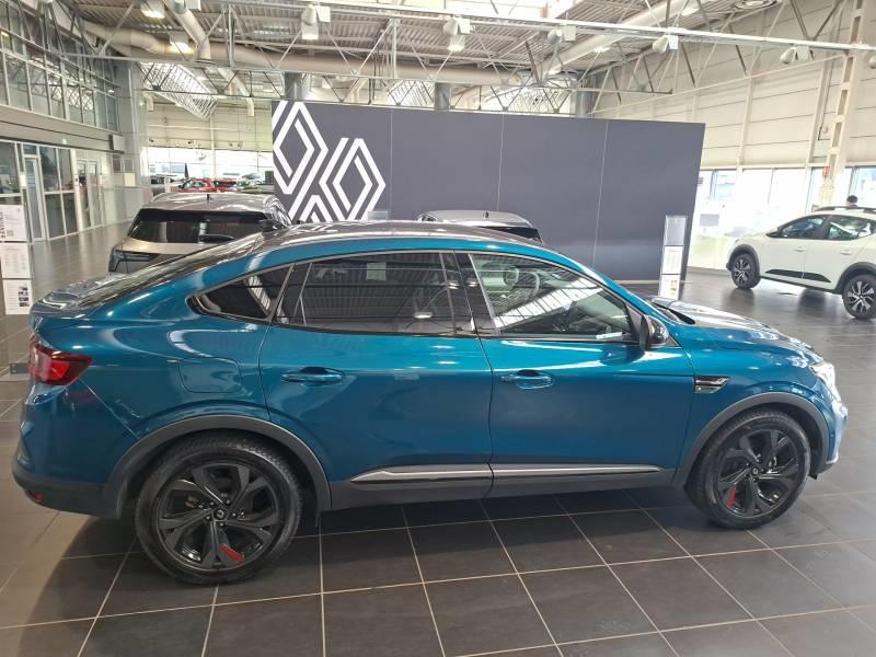 Renault Arkana E-Tech 145 - 21b R.S. Line