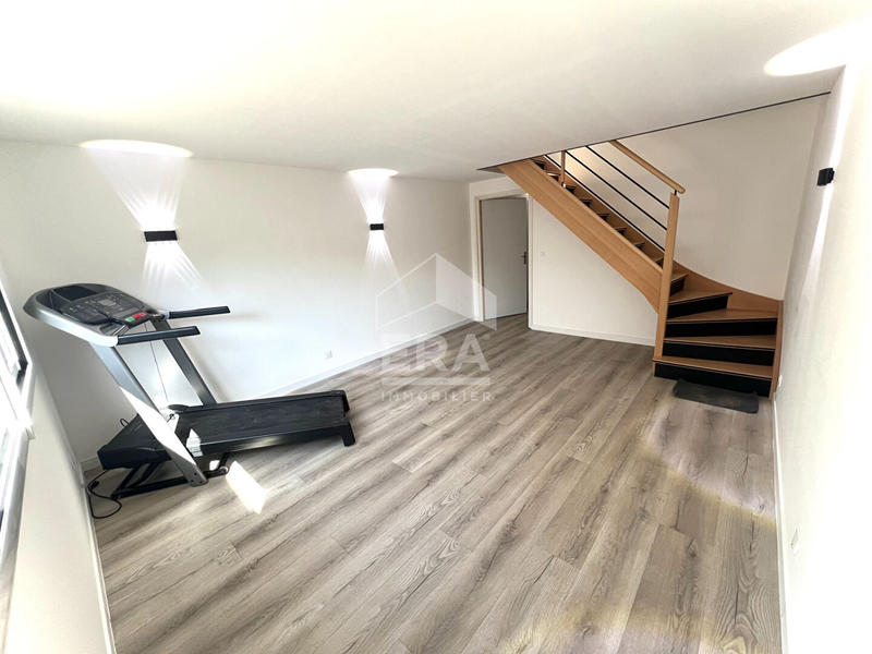 Maison - 163 m² - 7 pièces