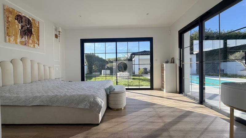 Maison - 173 m² - 5 pièces