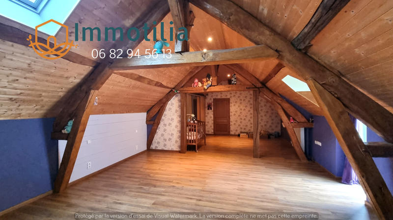 Maison - 185 m² - 6 pièces