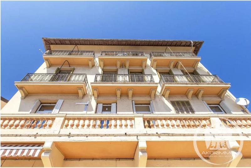 Immeuble - 443 m² - 10 pièces