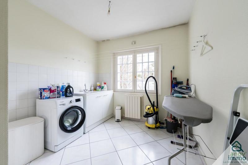 Propriété - 295 m² - 8 pièces