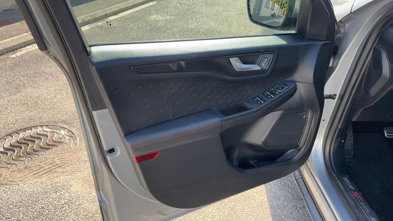 Ford Kuga III 1.5 Ecoblue 120 Powershift St-Line Business