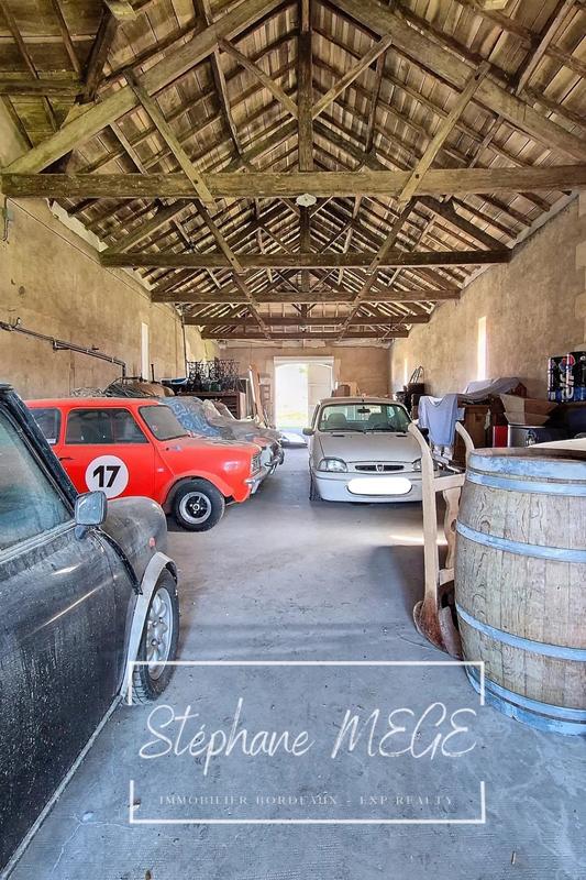 Maison - 500 m² - 6 pièces