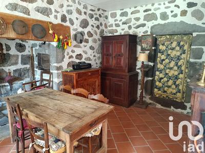 Maison - 192 m² - 8 pièces