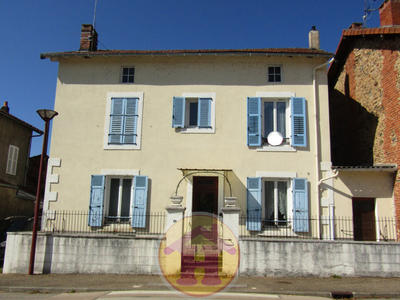 Maison - 166 m² - 5 pièces