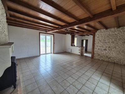 Maison - 110 m² - 4 pièces