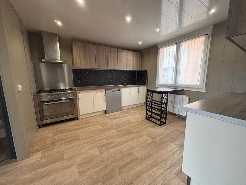 Maison - 76 m² - 3 pièces