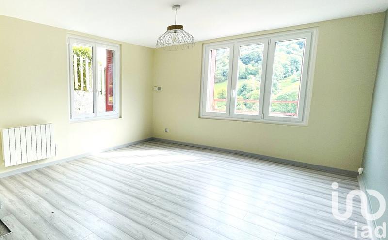 Maison - 236 m² - 8 pièces