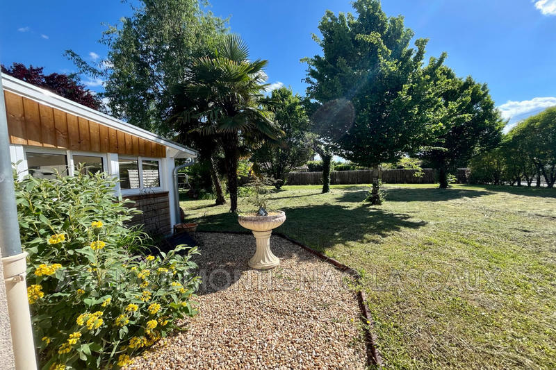 Maison - 220 m² - 6 pièces