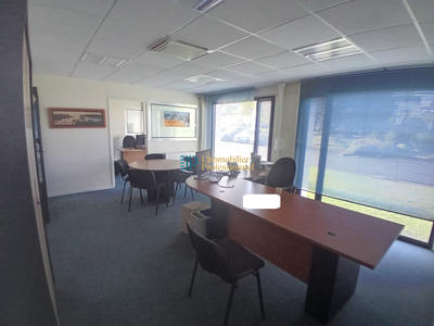 Bureau - 275 m² - 10 pièces