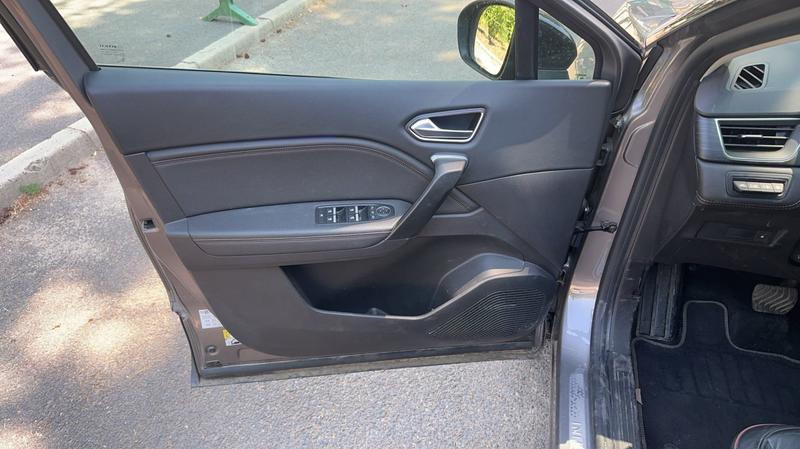 Renault Captur II 1.6 E-Tech Plug-in 160 Edc Initiale Paris - Automatique Toit ouvrant