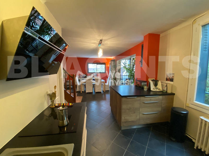 Maison - 170 m² - 6 pièces