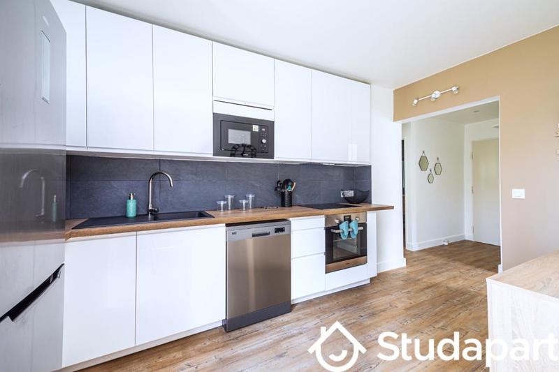 Chambre - 11 m² - 1 pièce