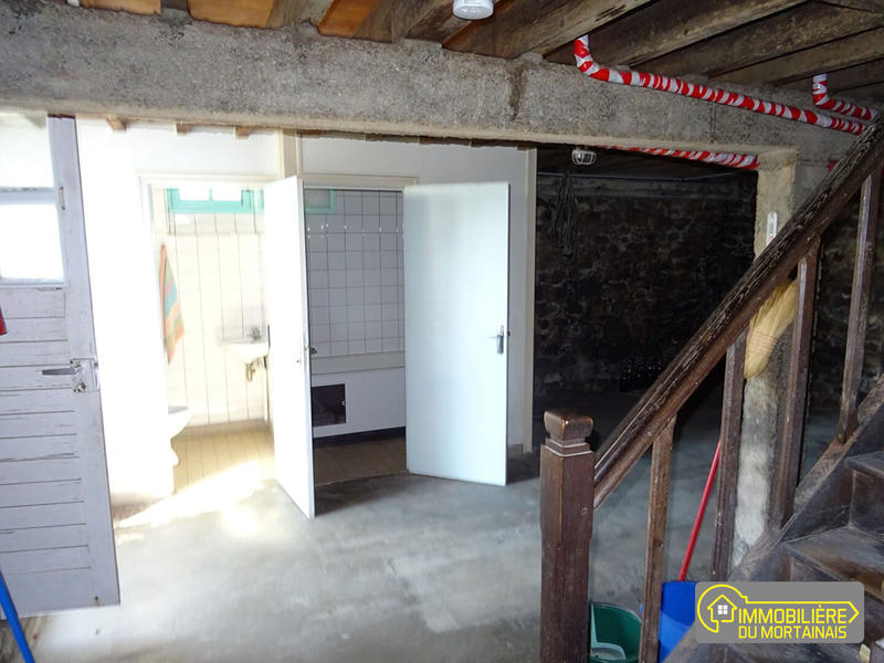 Maison - 95 m² - 4 pièces