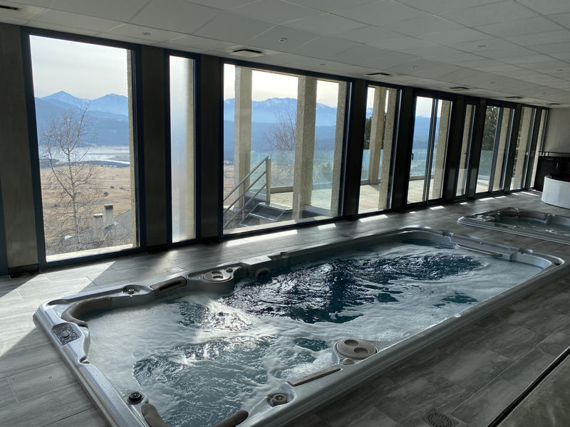 Châlet - 356 m² - 8 pièces