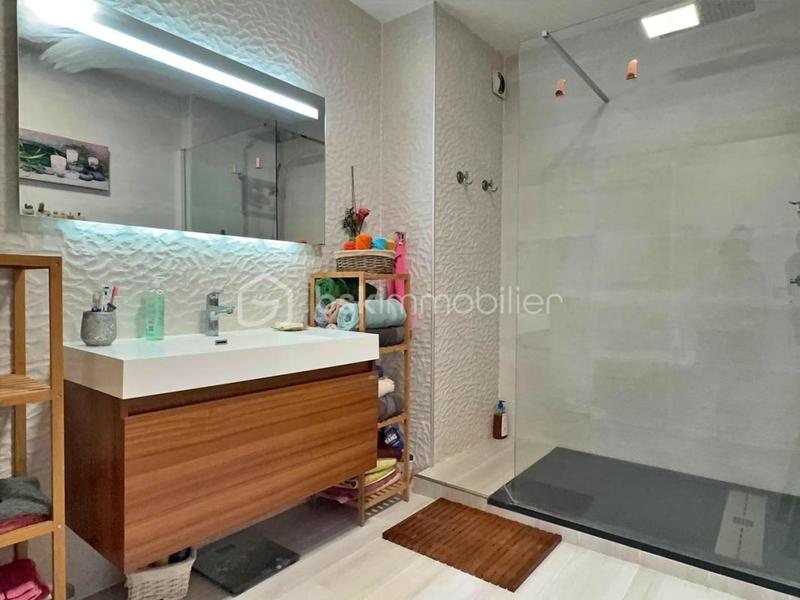 Duplex - 81 m² - 4 pièces