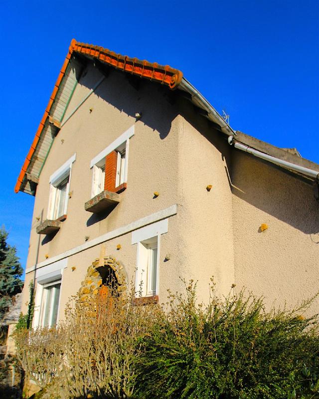 Maison - 92 m² - 7 pièces