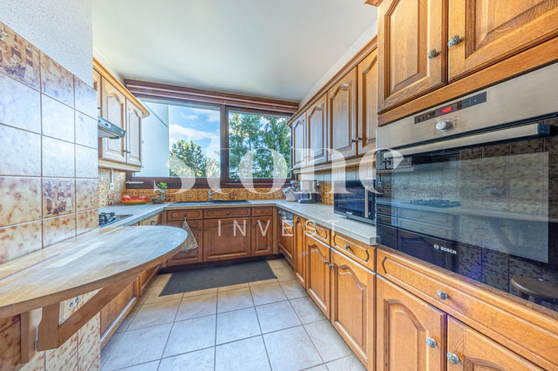 Appartement - 84 m² - 3 pièces