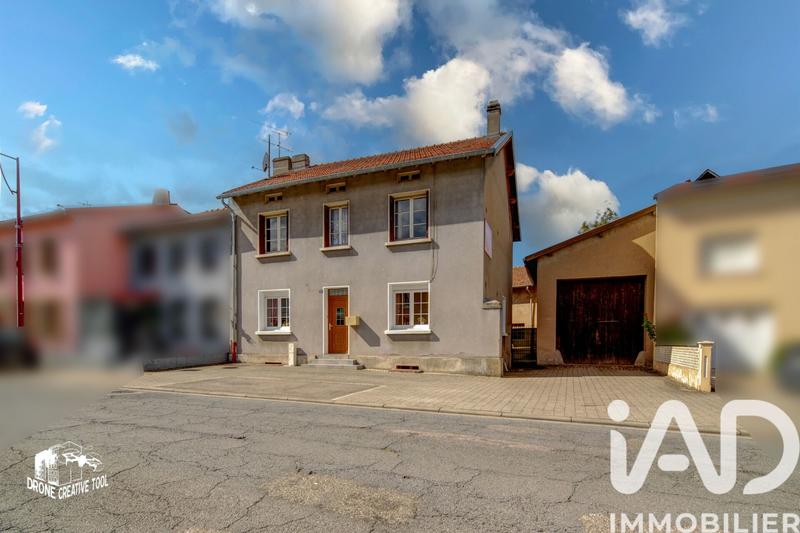 Maison - 140 m² - 5 pièces