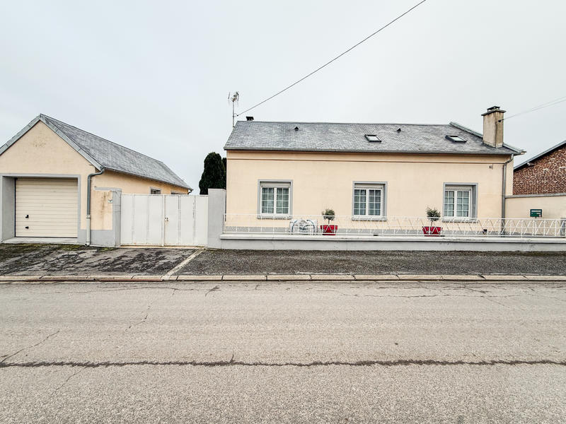 Maison - 100 m² - 4 pièces